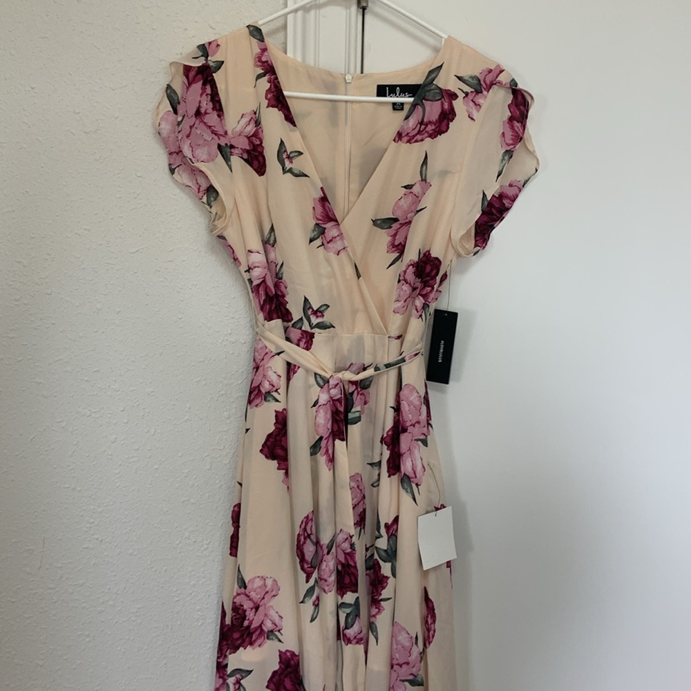 Lulus high low floral dress. New with tags